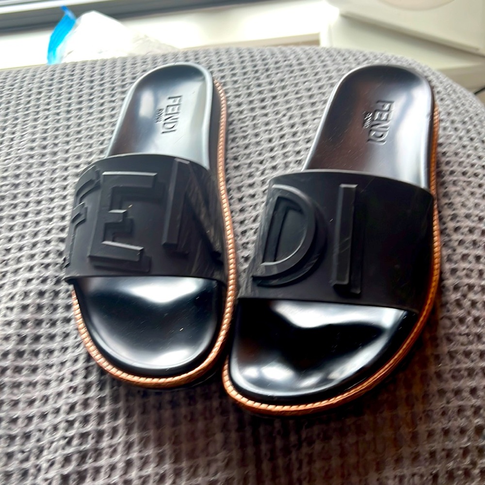 Fendi slides